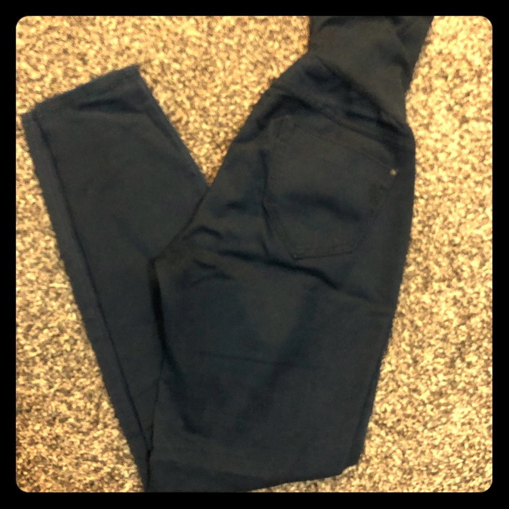 Jessica Simpson maternity pants